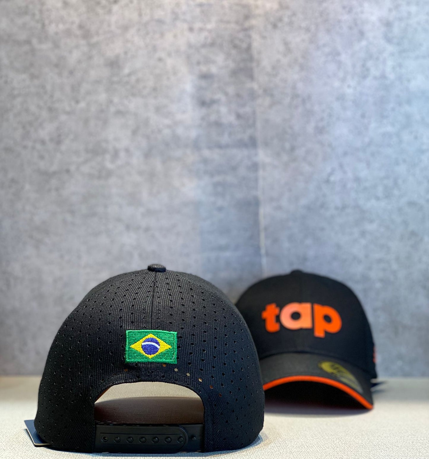 Black Tap Cap